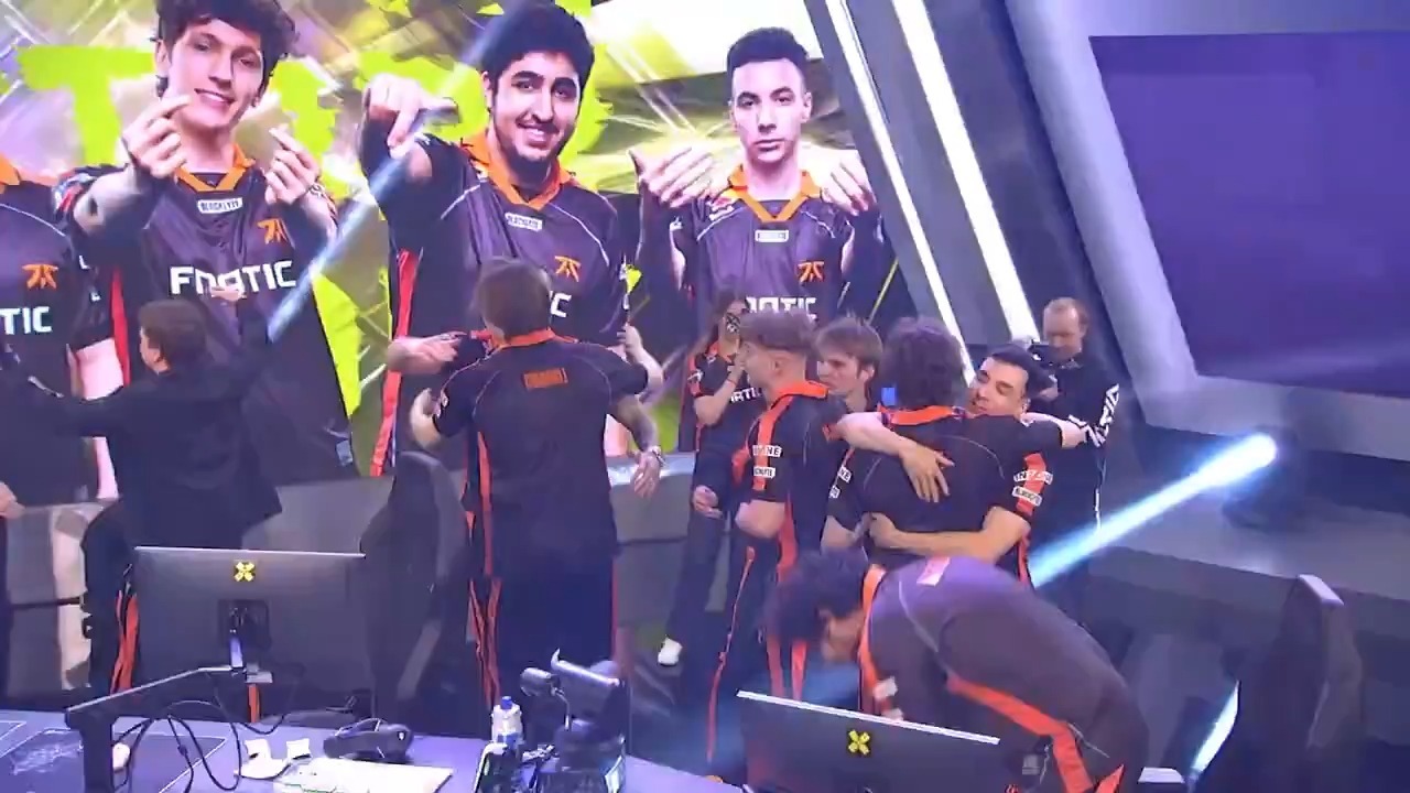 FNC强势TSM，Rekkles一己之力扛起全队