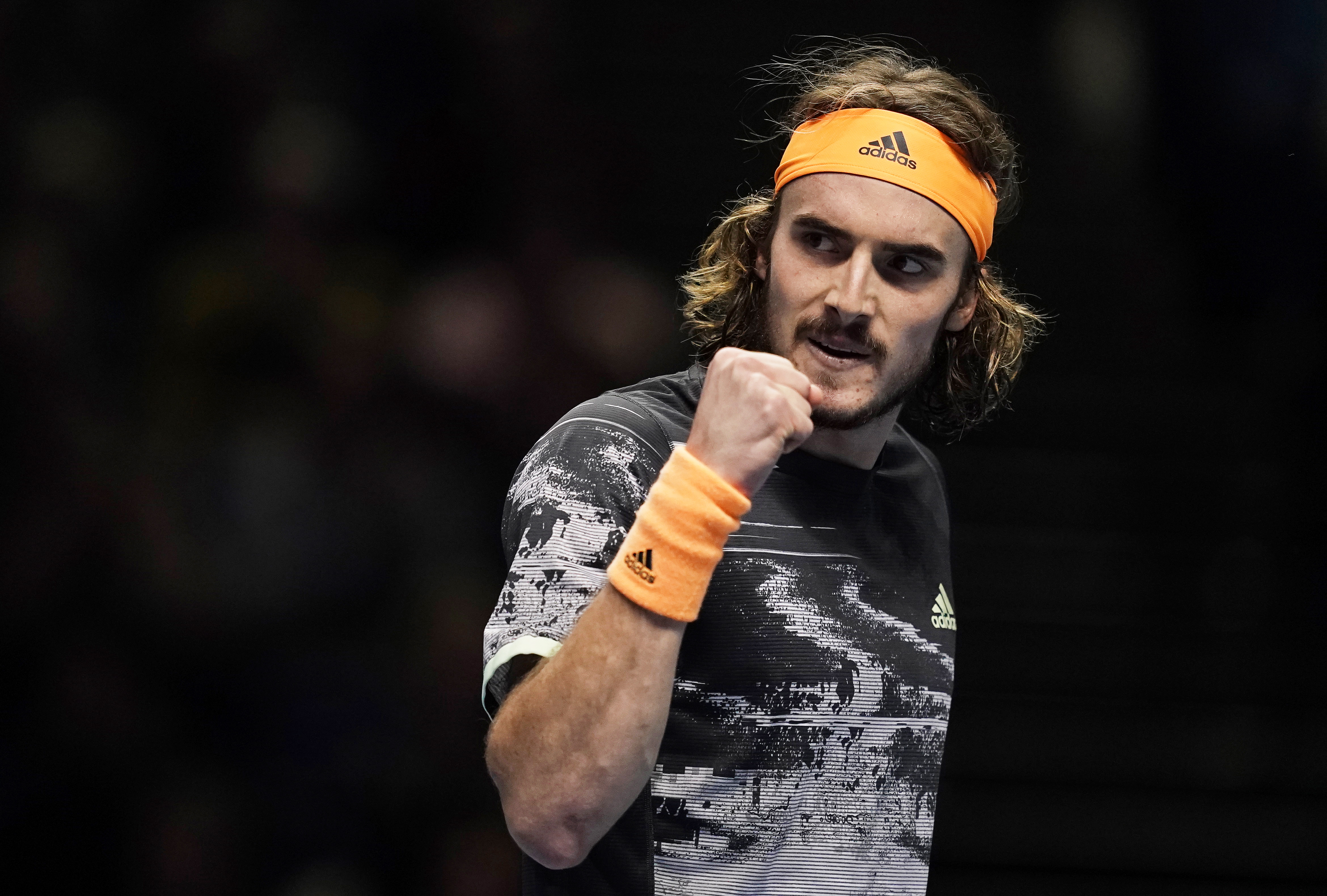 包含美国网球队强势德国网球队,西西帕斯爆发神勇的词条 包含美国网球队强势德国网球队,西西帕斯爆发神勇的词条