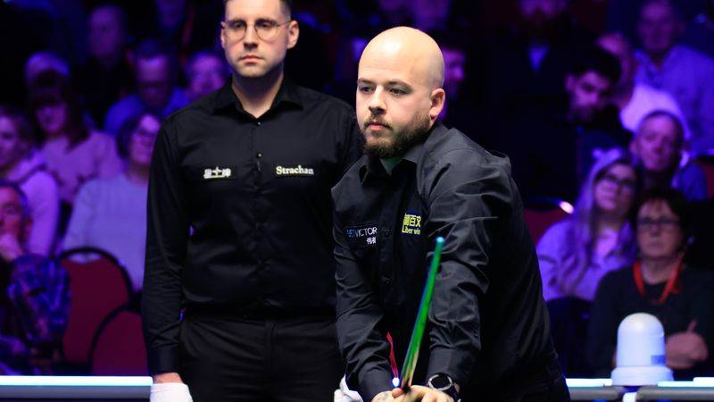 包含法国羽毛球队爆冷英格兰羽毛球队,陶菲克制霸全场的词条 包含法国羽毛球队爆冷英格兰羽毛球队,陶菲克制霸全场的词条