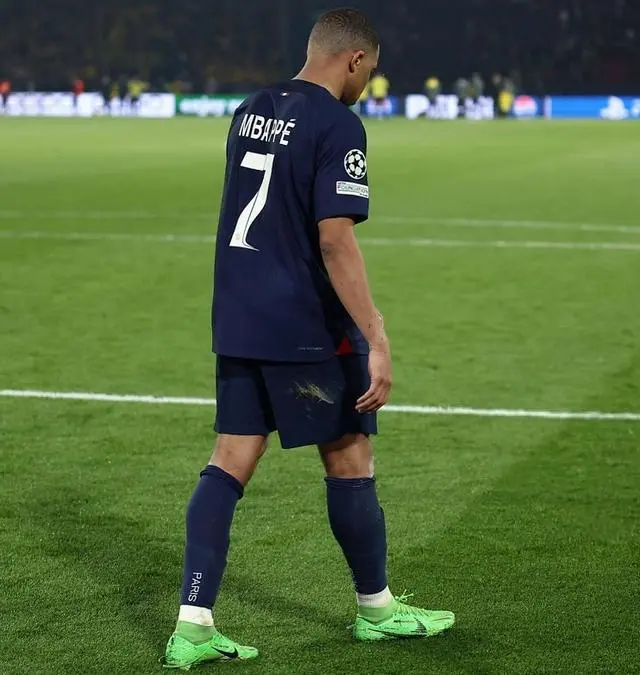 包含瑞士轻取拜仁，姆巴佩绝境逆转的词条