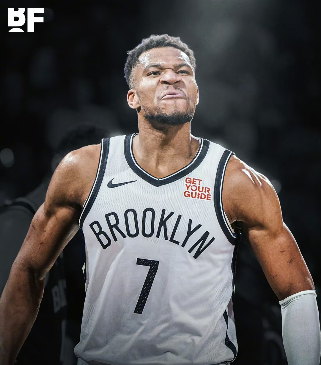 意大利男篮爆冷中国男篮,字母哥完成帽子戏法 意大利男篮爆冷中国男篮,字母哥完成帽子戏法