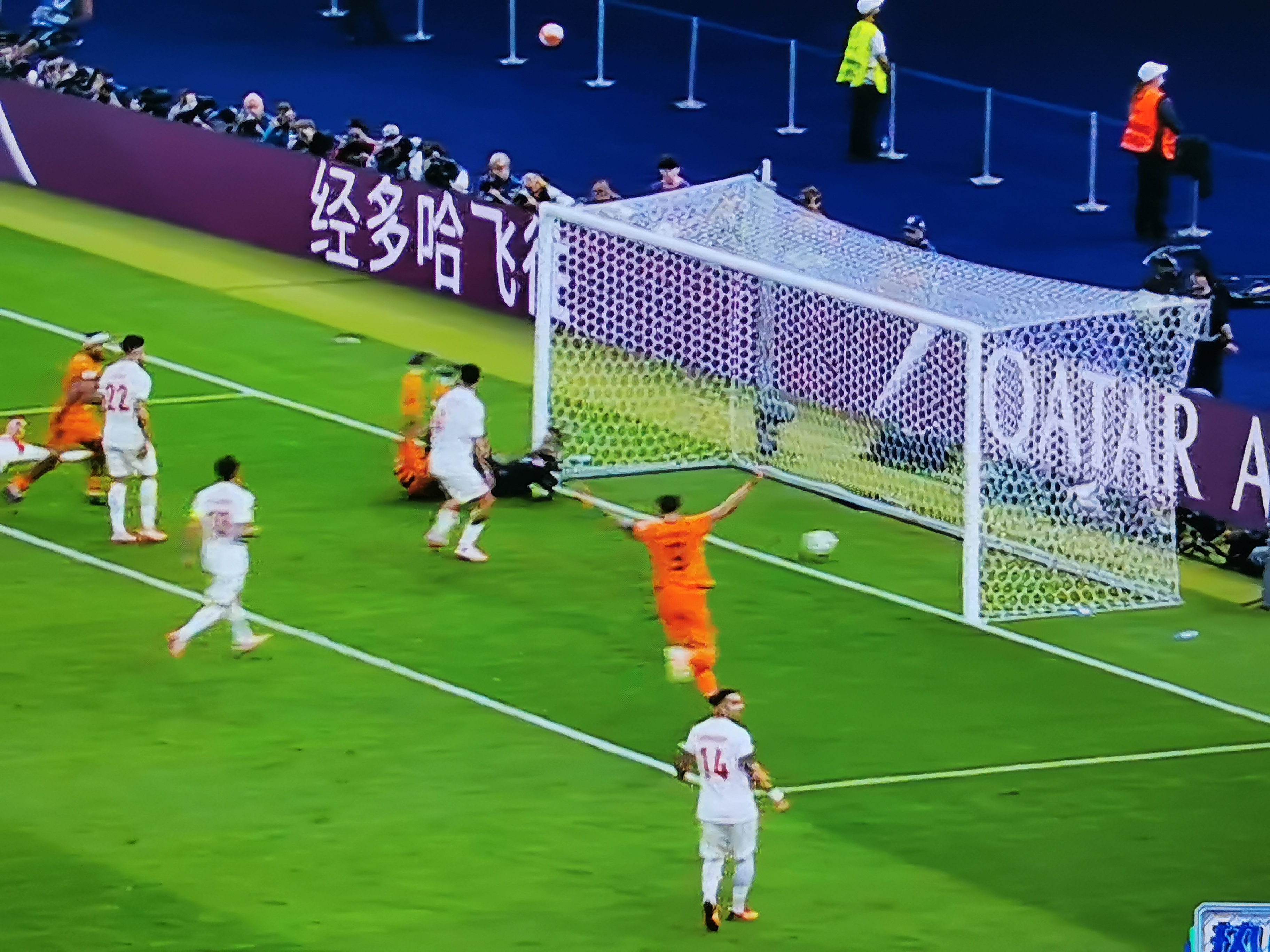 无惧强敌,百战百胜:欧洲杯预选赛场面火爆的简单介绍 无惧强敌,百战百胜:欧洲杯预选赛场面火爆的简单介绍