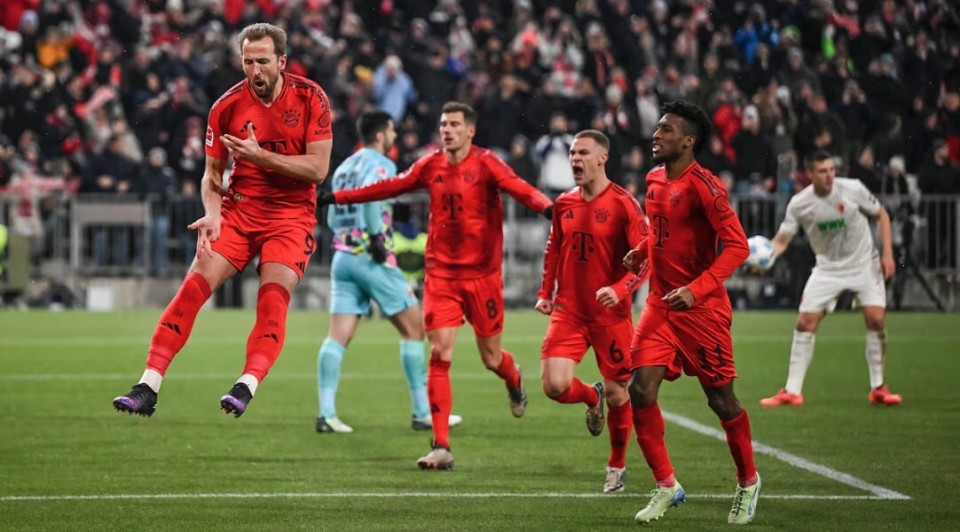 奥格斯堡球员连续破门,帮助球队赢下比赛 奥格斯堡球员连续破门,帮助球队赢下比赛