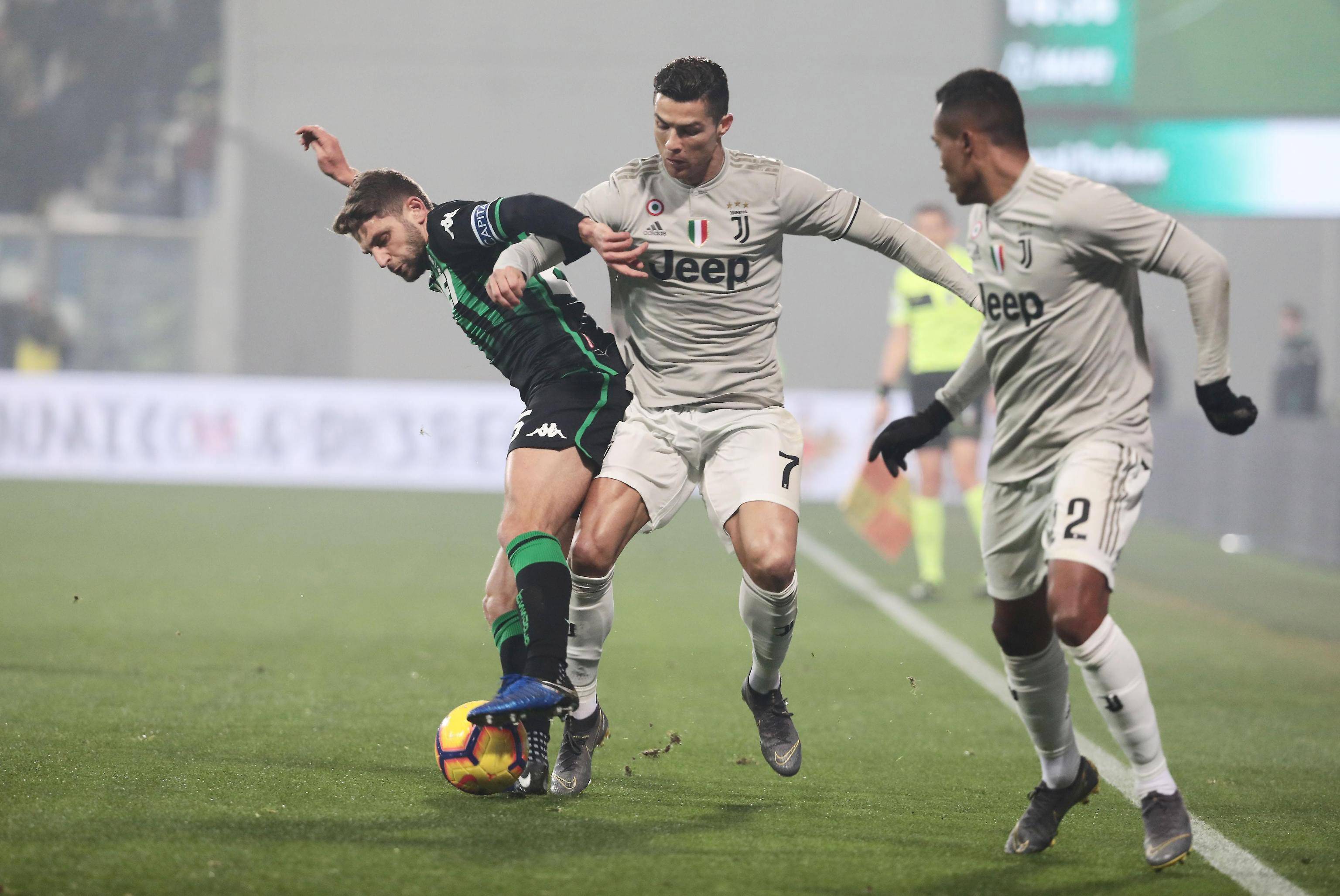 关于尤文图斯名宿现身球场，激励球员拼搏的信息