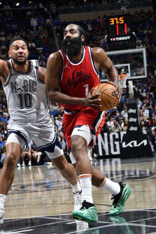 包含快船全队发威,实现横扫取胜的词条 包含快船全队发威,实现横扫取胜的词条