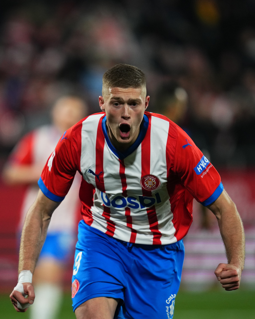 赫罗纳中场精准传球帮助球队取得胜利的简单介绍 赫罗纳中场精准传球帮助球队取得胜利的简单介绍