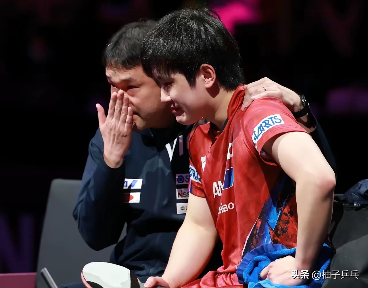 日本队碾压英格兰队，张本智和带队取胜的简单介绍