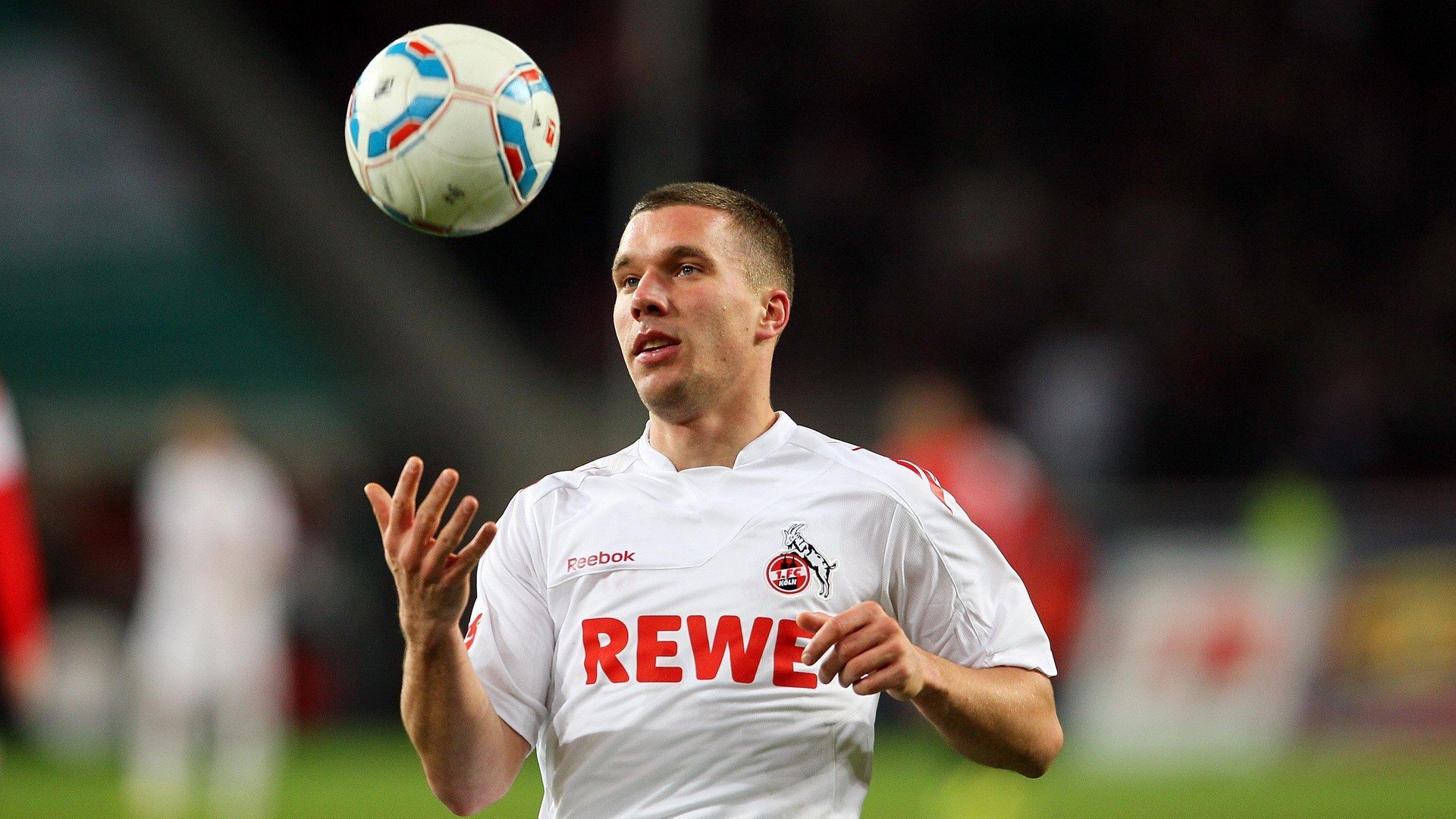 从尼斯到温布利，萨卡的欧冠征途与阿森纳的淘汰赛哲学